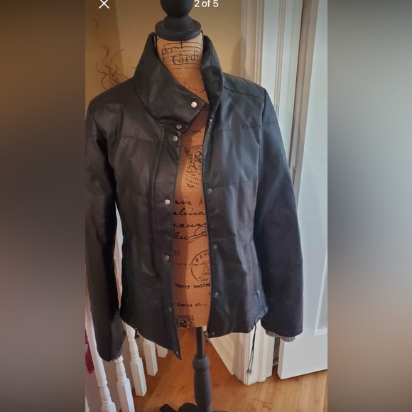 Danier Jackets & Blazers - Danier Leather Coat size XS